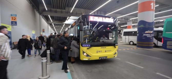 İETT HATLARININ HABERSİZ TAŞINMASI TEPKİLERE YOL AÇTI