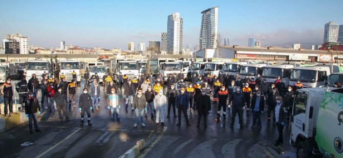 KARTAL BELEDİYESİ TEMİZLİK EKİPLERİ GECE GÜNDÜZ DEMEDEN ÇALIŞIYOR