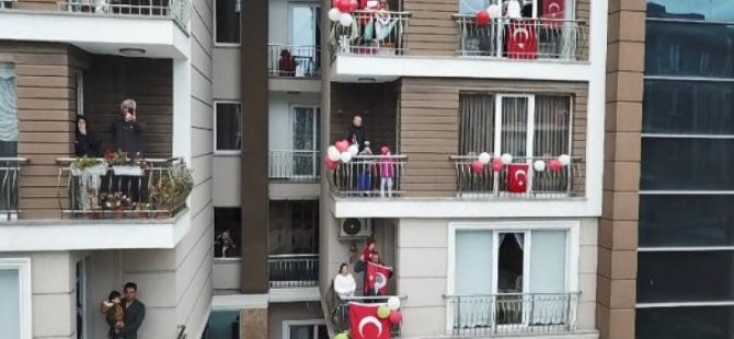 İSTANBUL'DA 23 NİSAN BAYRAMI COŞKUSU