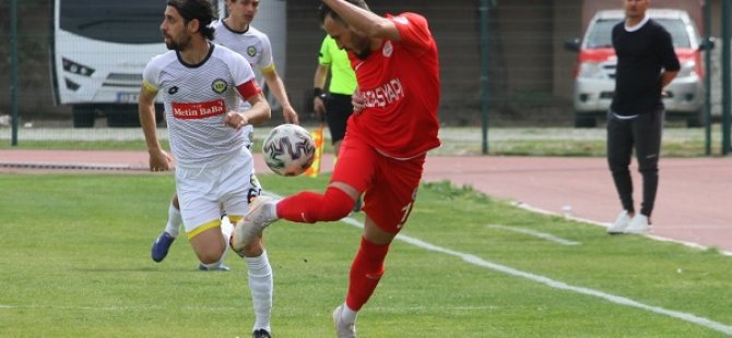 PENDİKSPOR PLAY-OFF ŞANSINI ZORA SOKTU;PENDİSKPOR TARSUS SPOR 3-3