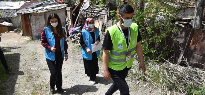 PENDİK GÖNÜLLÜLERİ BAYRAM ÖNCESİ ÖKSÜZ ÇOCUKLARIN YÜZÜNÜ GÜLDÜRDÜ