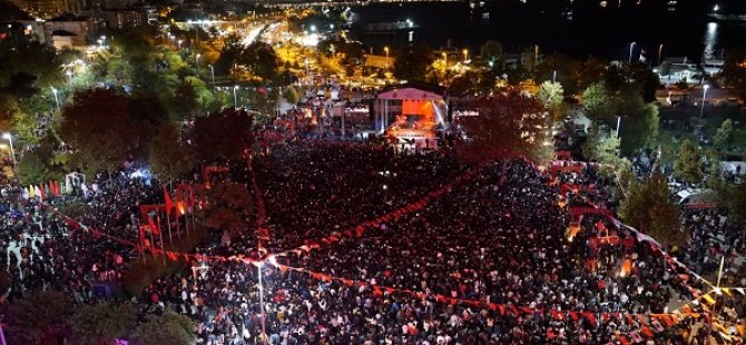 GAZAPİZM KARTAL MEYDANINI SALLADI