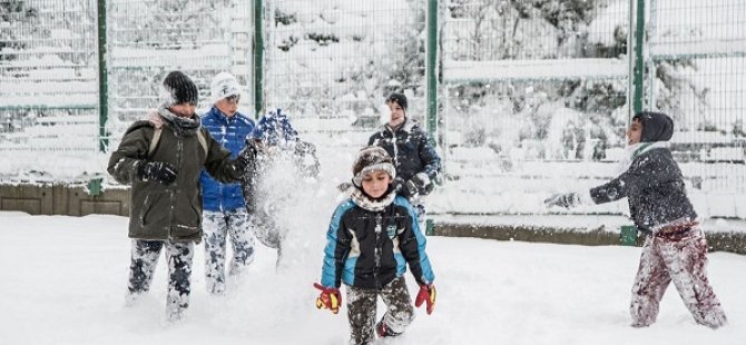 İSTANBUL'DA EĞİTİME 21 MART'A KADAR ARA VERİLDİ