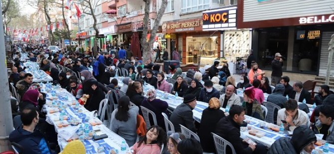 KARTAL'DA ORHANTEPE MAHALLE HALKINDAN İFTAR PROGRAMINA YOĞUN İLGİ