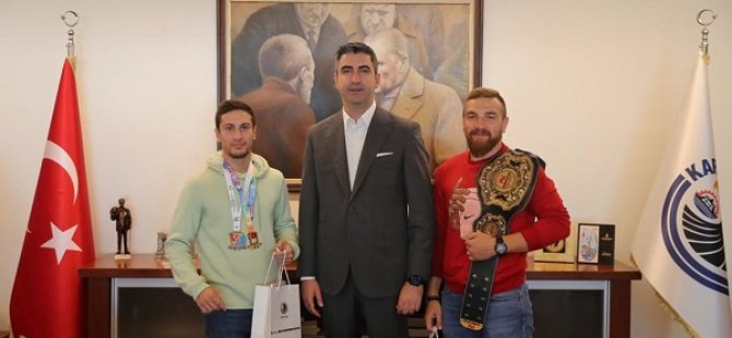 KARTAL'IN GURURU ŞAMPİYON SPORCULARDAN BAŞKAN GÖKHAN YÜKSEL'E ZİYARET