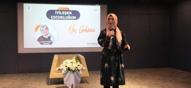 ÜMRANİYELİLERDEN “İYİLEŞEN ÇOCUKLUĞUM” ADLI SEMİNERE YOĞUN İLGİ