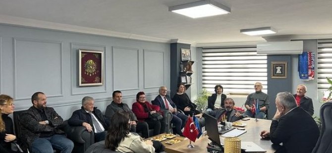 CHP PENDİK İLÇE BAŞKANI DOĞAN ÇAKMAK VE YÖNETİMİ'NDEN SÜLEYMAN TURAN'A ZİYARET