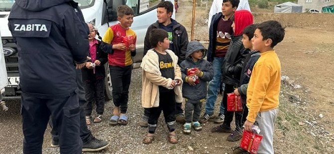 ÜMRANİYE BELEDİYESİ DEPREMZEDE ÇOCUKLARIN YÜZÜNÜ GÜLDÜRDÜ