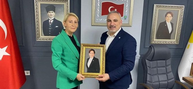 DİLRUBA OĞULCUKLU'DAN  İYİ PARTİ PENDİK İLÇE BAŞKANI SÜLEYMAN TURAN'A ZİYARET