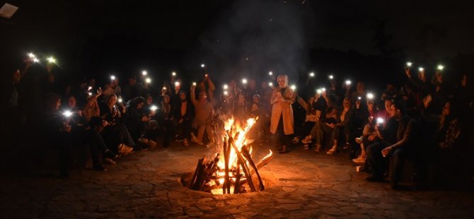 PENDİK'Lİ GENÇLER KAMP ATEŞİ ETRAFINDA BULUŞUYOR