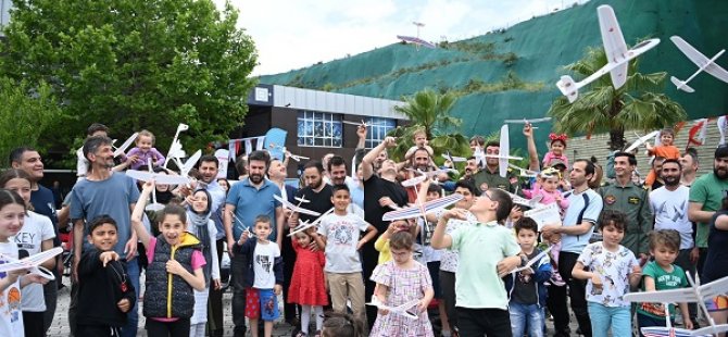 TUZLA BELEDİYESİ'NDEN BABALAR GÜNÜ'NE ÖZEL PROGRAM