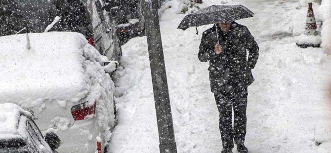 AKOM'DAN İSTANBULLULARA KAR YAĞIŞI UYARISI