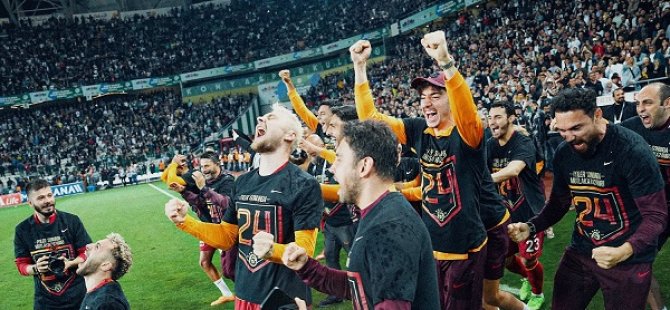 SÜPER LİG'DE ŞAMPİYON GALATASARAY!