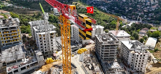 ÜMRANİYE’DE DEPREME DAYANIKLI 619 BAĞIMSIZ BİRİM HIZLA YÜKSELİYOR