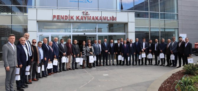 PENDİK'TE MUHTARLAR AKADEMİSİ EĞİTİM PROGRAMI TAMAMLANDI