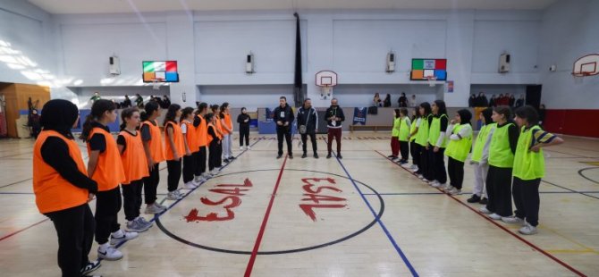 GELENEKSEL OYUNLAR ÜMRANİYE'DE HAYAT BULUYOR