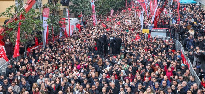 CHP'DEN BEŞİKTAŞ'TA  DEMOKRASİ MİTİNGİ