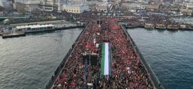 İSTANBUL VALİLİĞİ;CHP'NİN GALATA KÖPÜRÜSÜ'NDE YAPACAĞI  FİLİSTİN YÜRÜYÜŞÜNE  İZİN VERMEDİ