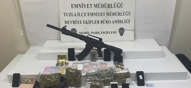 PENDİK İLÇE EMNİYET MÜDÜRLÜĞÜ'NDEN ZEHİR TACİRLERİNE YÖNELİK GENİŞ ÇAPLI UYUŞTURUCU OPERASYONU