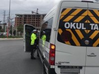 OKUL SERVİSLERİNDE 12 YAŞ SINIRI KALDIRILDI