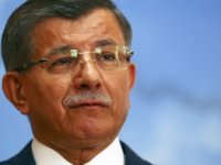 DAVUTOĞLU'NDAN DİKKAT ÇEKEN ÇIKIŞ;YÜREĞİ OLAN KARŞIMIZA ÇIKSIN