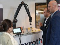 KARTAL'DA ROBOT,K DEVRİM;450 FİRAM ROBOTİK OTOMASYON ÇÖZÜMLERİ PROGRAMINDA BULUŞTU